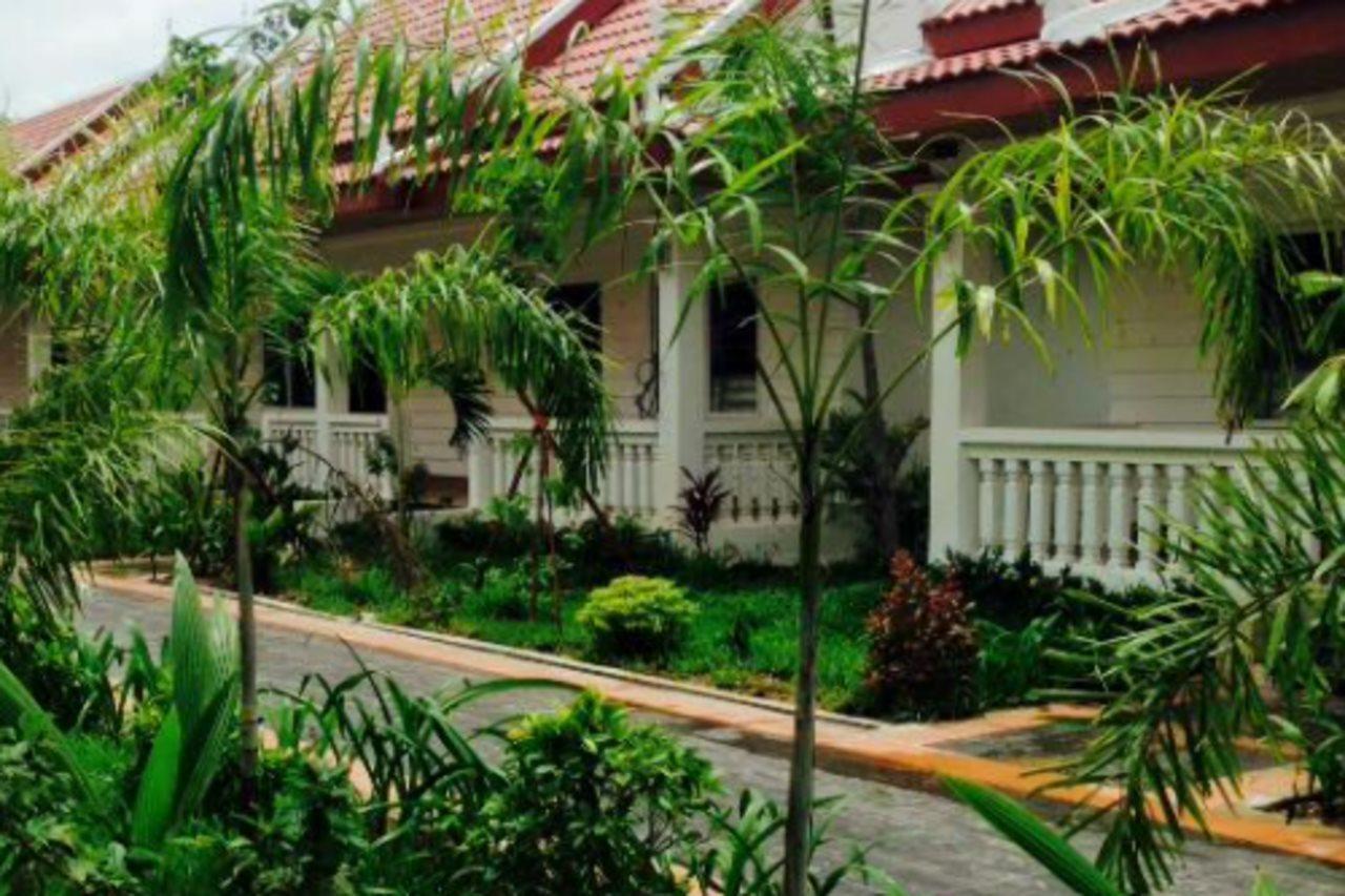 Preah Vihear Jaya Hotel Sra Aem Zewnętrze zdjęcie